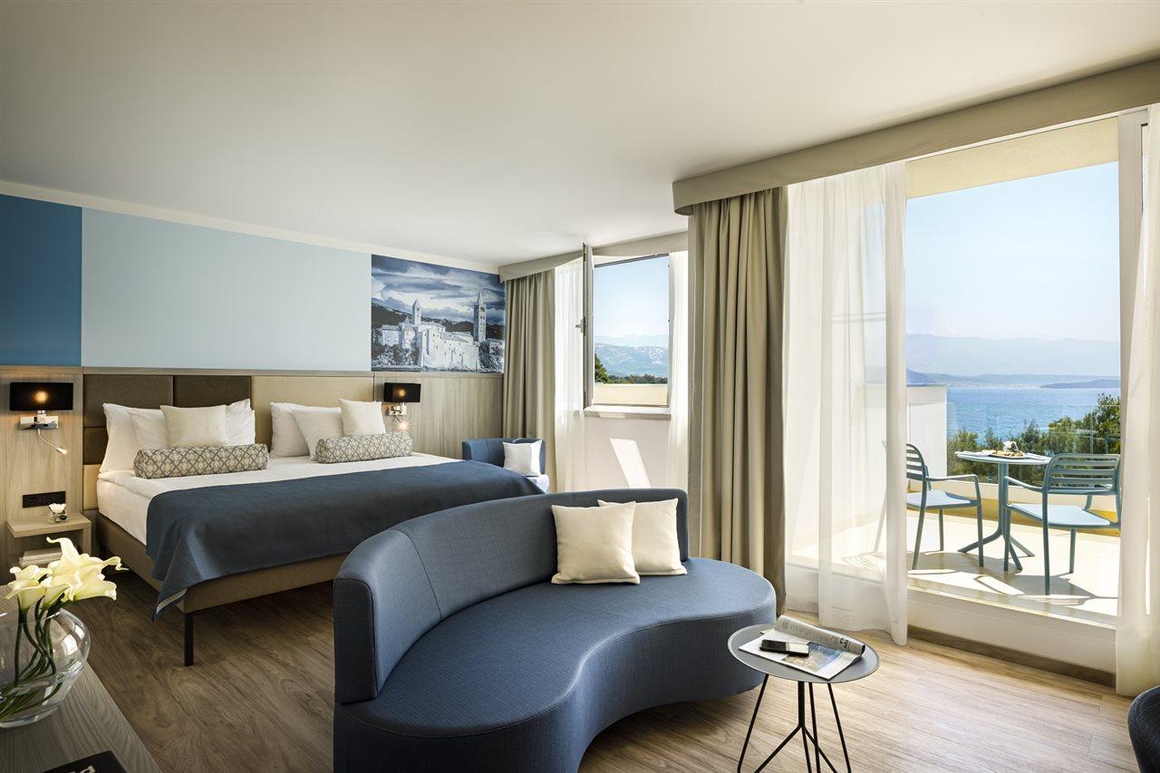 Valamar Carolina Hotel & Villas Kampor Exterior photo