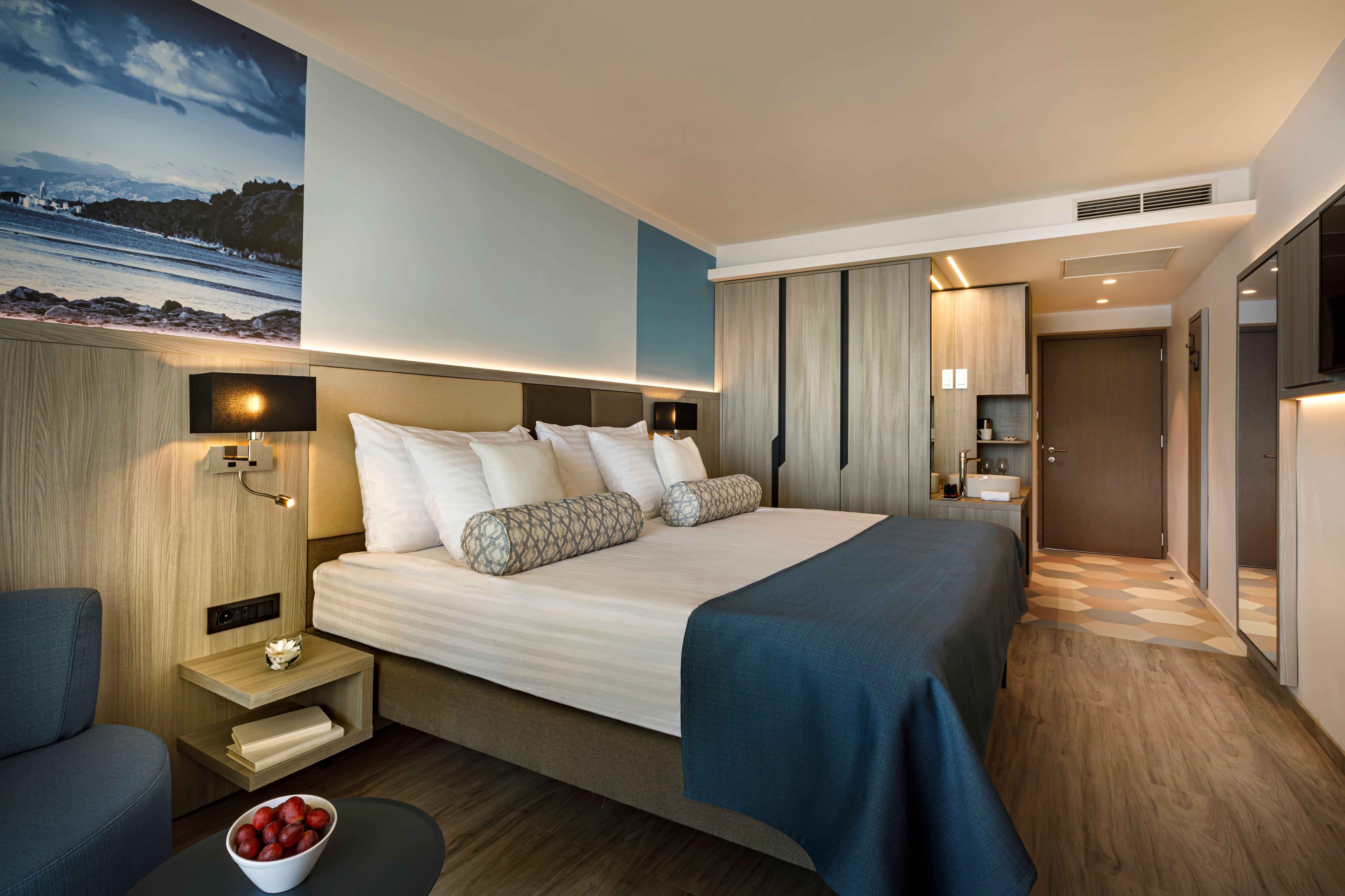 Valamar Carolina Hotel & Villas Kampor Exterior photo