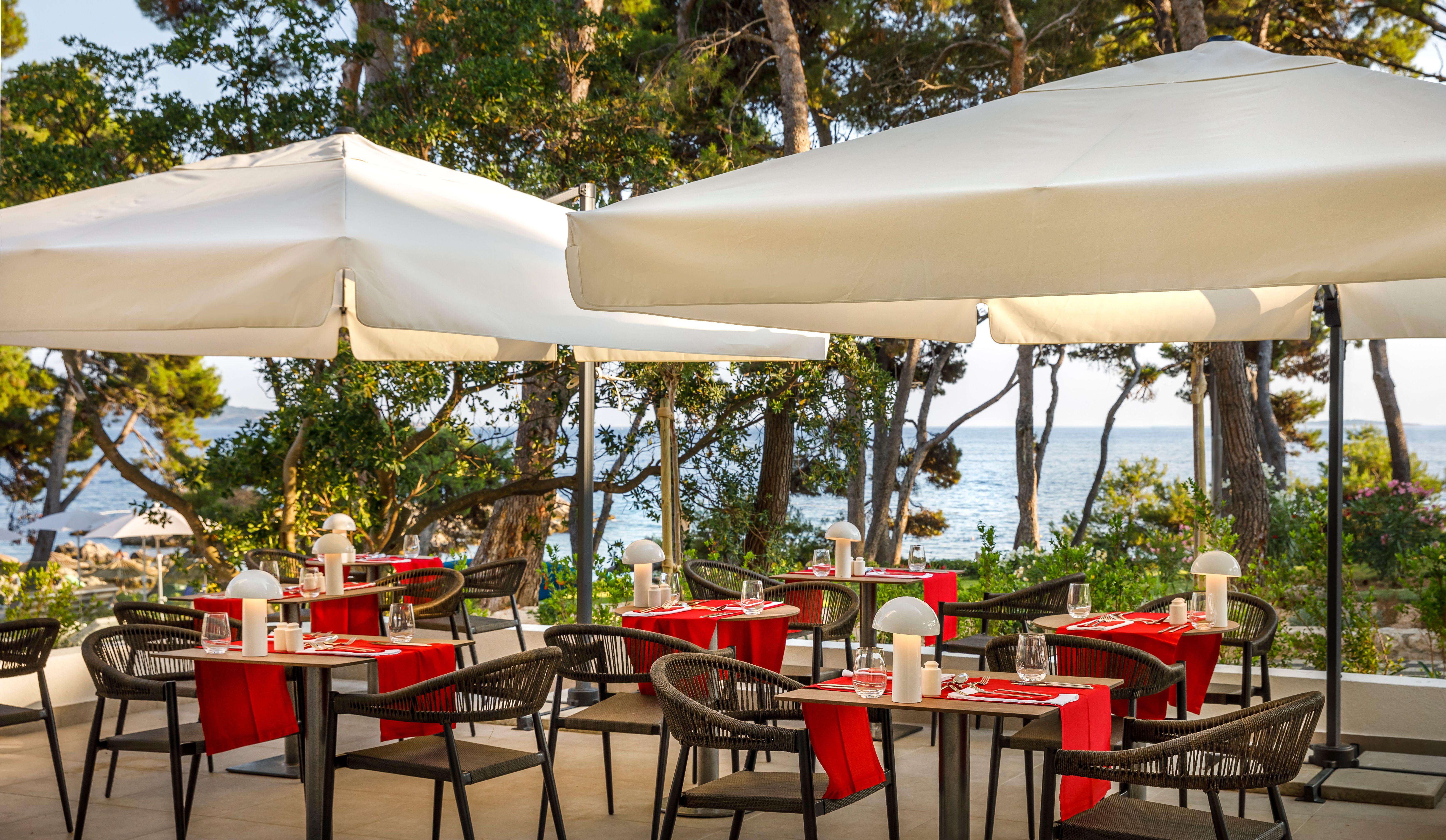 Valamar Carolina Hotel & Villas Kampor Exterior photo